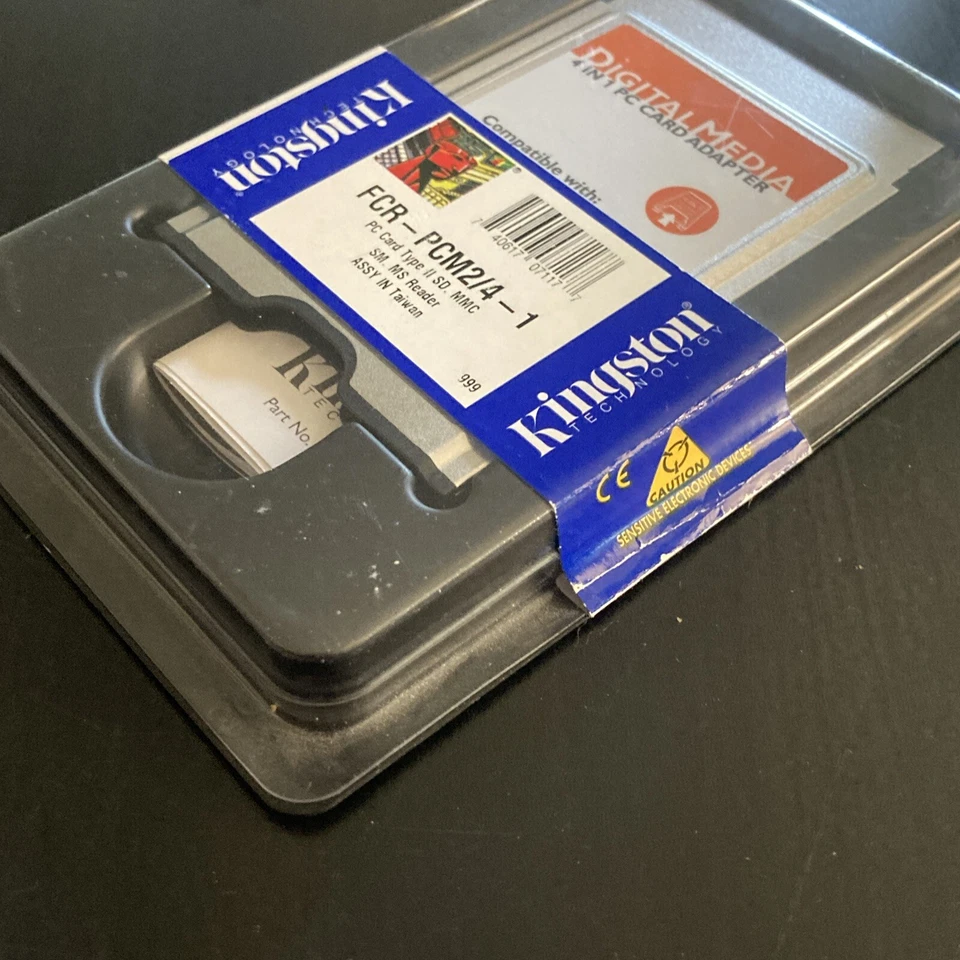 Kingston FCR-PCM2/4-1 PC CARD TYPE II SD MMC SM MS READER NS - Image 4 of 4