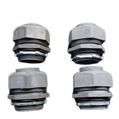 (4) Carlon LT43H  1-1/2''  Straight Liquid Tight Conduit Connectors