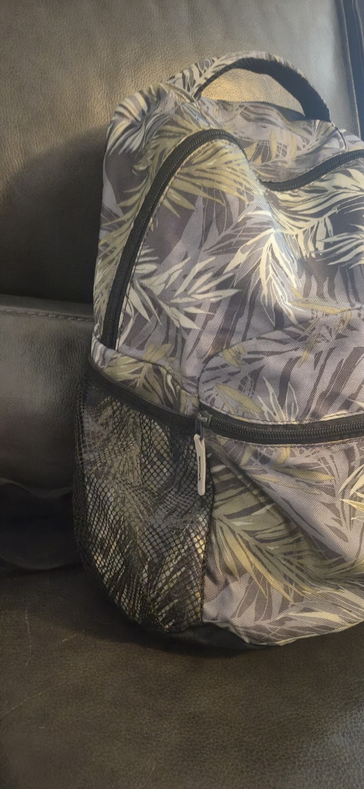 Leaf Print Backpack 🎒 Tropical Pattern School Tr… - image 2