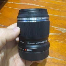 OLYMPUS M.ZUIKO DIGITAL ED 30mm F3.5 Macro Black Compact Lens
