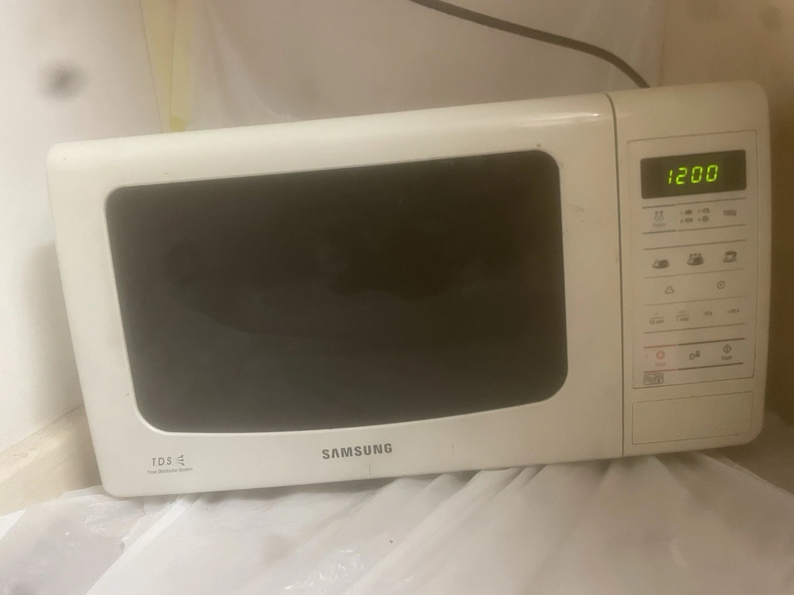 Samsung Microwave Oven White T.D.S System Digital Countertop – Fully Working