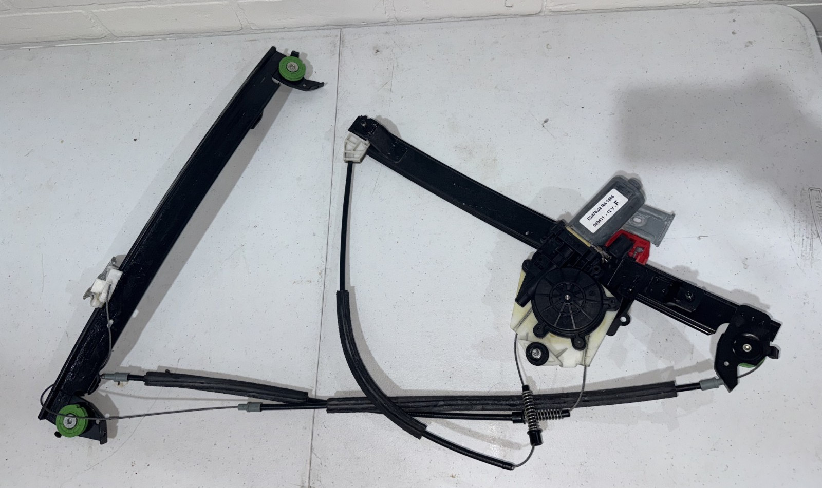 Maserati Quattroporte FRONT+RIGHT Window regulator P/N 84934000