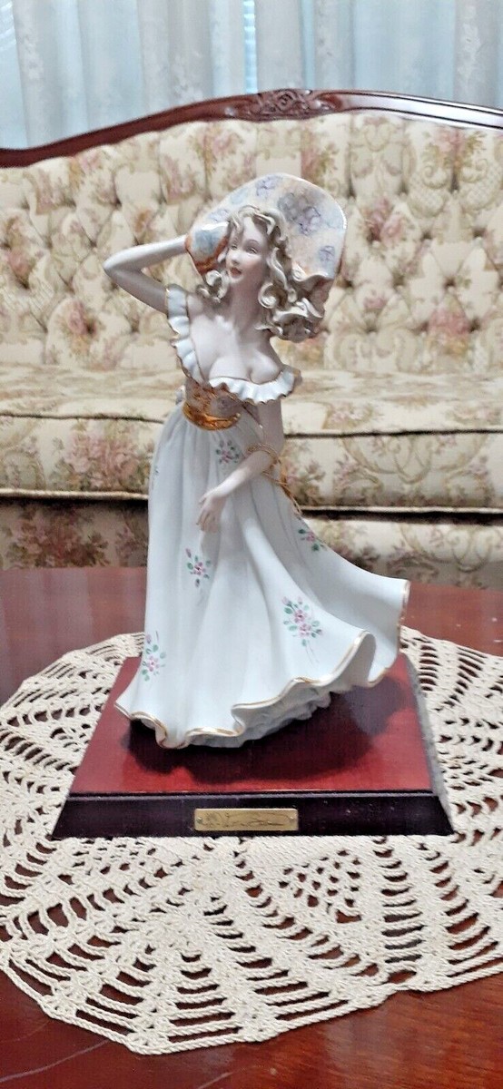 Vittorio Snabadin Vintage Capodimonte Women Autumn (Rosetta) in