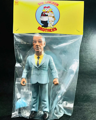 Kaiju One Gus Fring The Chicken Brothers Designer Vinyl Figure Sofubi H25CM/9in