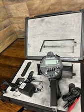 Omega OS930C Infrared Pyrometer Thermometer with case turns on, NOT FULLY TESTED