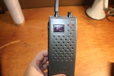 General Electric 40 CHANNEL HANDHELD CB RADIO 3-5980A Citizens Band Radio Only