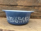 Pyrex Colonial Mist 2 1/2qt Casserole 475-B  Blue - No Lid