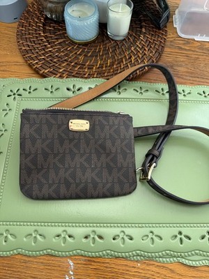 NWT Michael Kors Belt bag 552744c Brown SMALL
