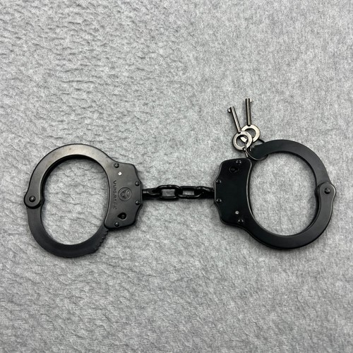 VIPERTEK Handcuffs + Keys Black Professional Triple Link Steel