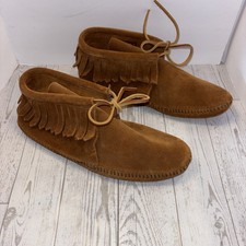 Vintage Minnetonka Ladies US size 7 Suede Fringe Moccasins Soft Sole