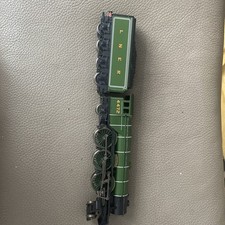 Hornby R1255M Flying Scotsman Analogue Train Set - Green Untested