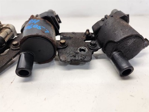 2001-06 Chevrolet Silverado 2500 (6.0L) Passenger Right Ignition Coil Pack - Picture 3 of 6