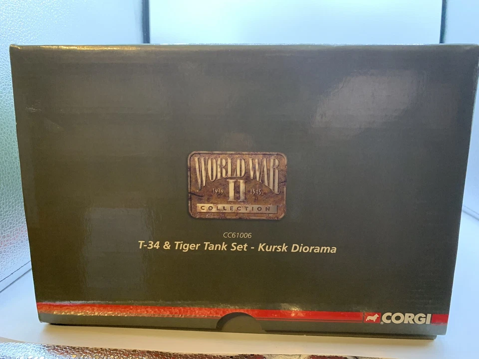 CORGI CC61006 T-34 & TIGER TANK SET KURSK DIORAMA 1/50 - Image 2 of 4
