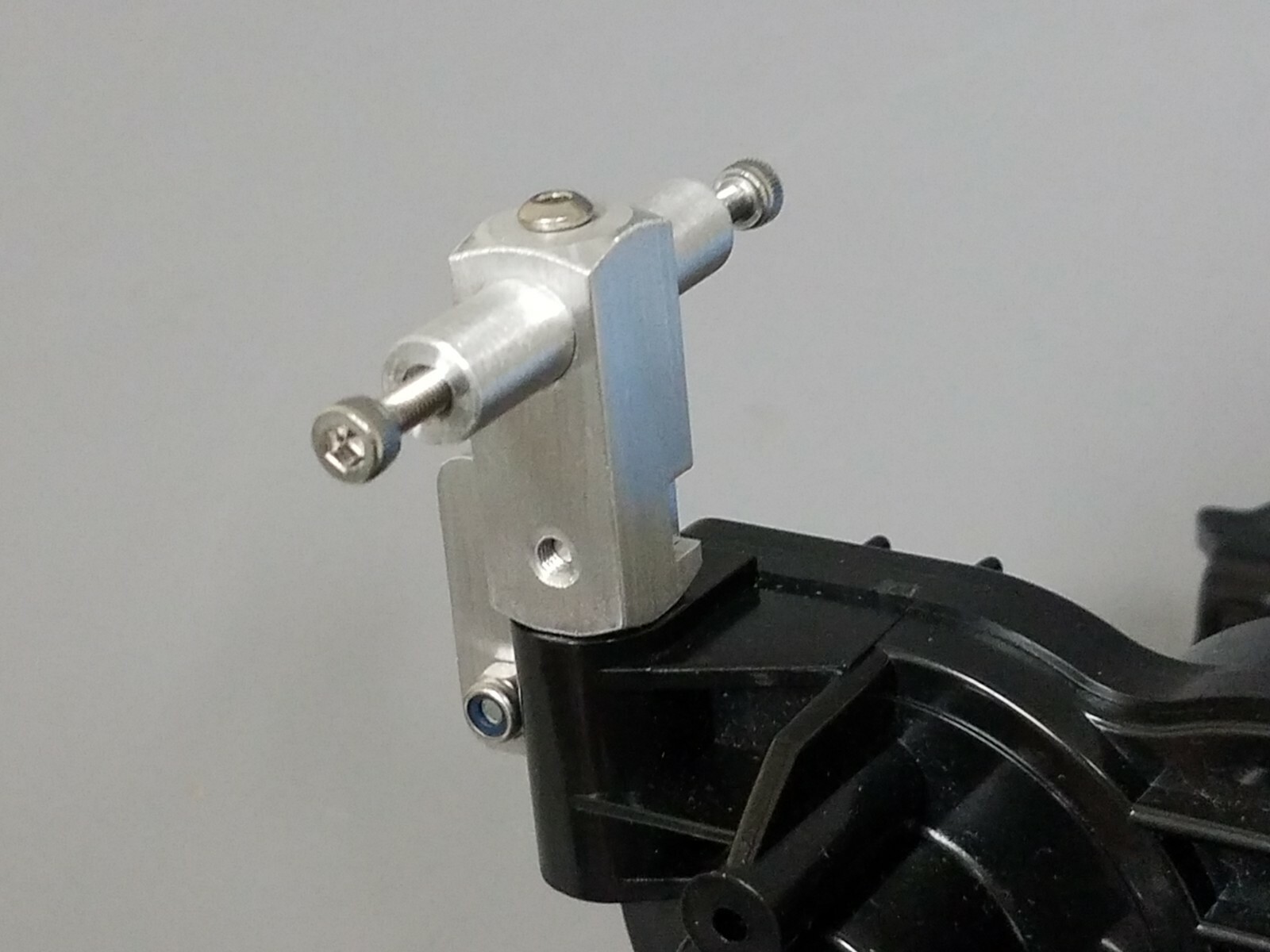 Tamiya 54701 RC Supporto a sospensione alluminio (05E) per Tamiya 54701 RC Supporto a sospensione alluminio (05E) per
