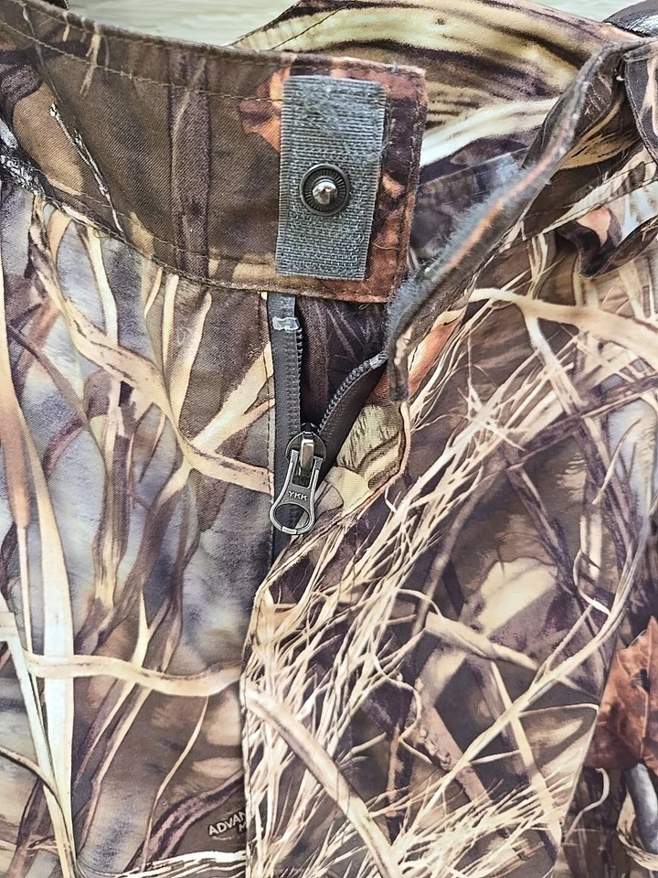 HUNTING CAMO Men's XL BANDED Lined Pants With Suspenders - Image 4 of 4