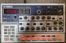 Yamaha AN200 Desktop Synthesizer Groovebox - ...