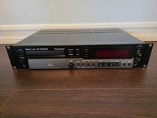 Tascam CD-RW900 CD Rewritable Recorder Sold AS-IS 