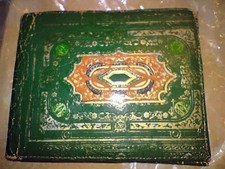 Vintage Embossed Italian Florentine Leather Wallet With Gold Ornate Design READ: