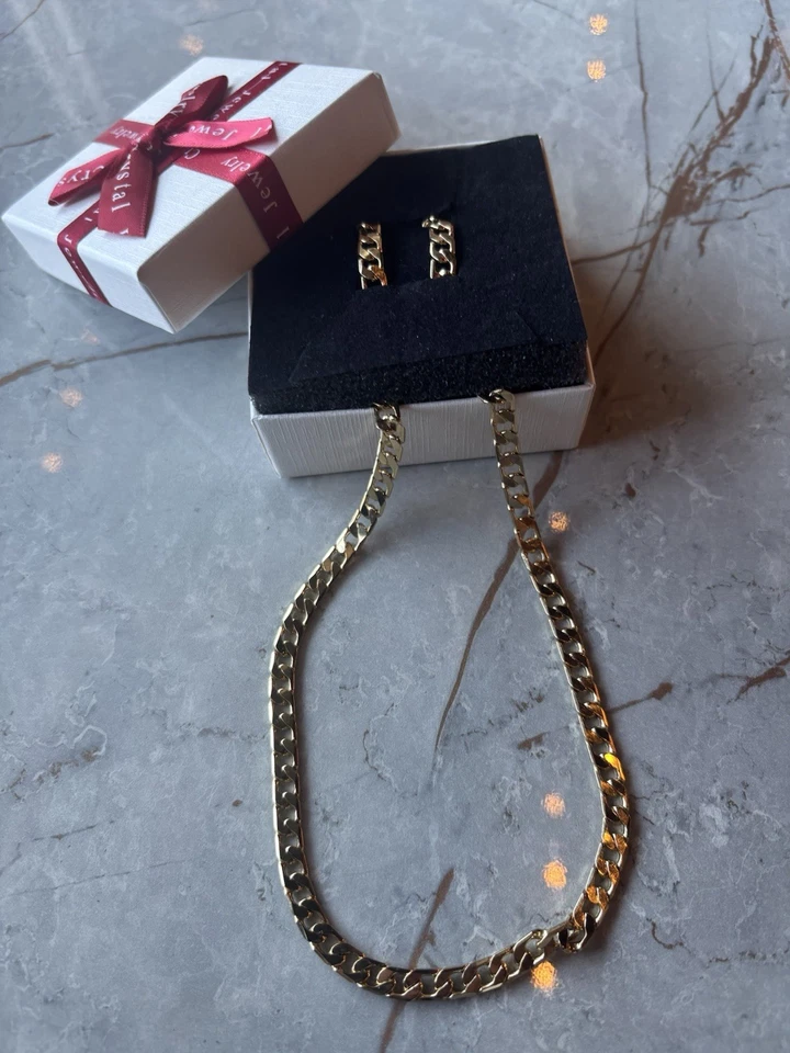 Cadena Figaro oro 14k Foto 3 de 4