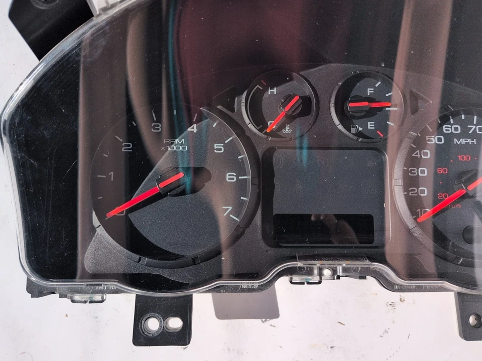 Velocímetro Cluster MPH SEL para Ford Freestyle 2005-2007 118.253 millas Foto 2 de 4