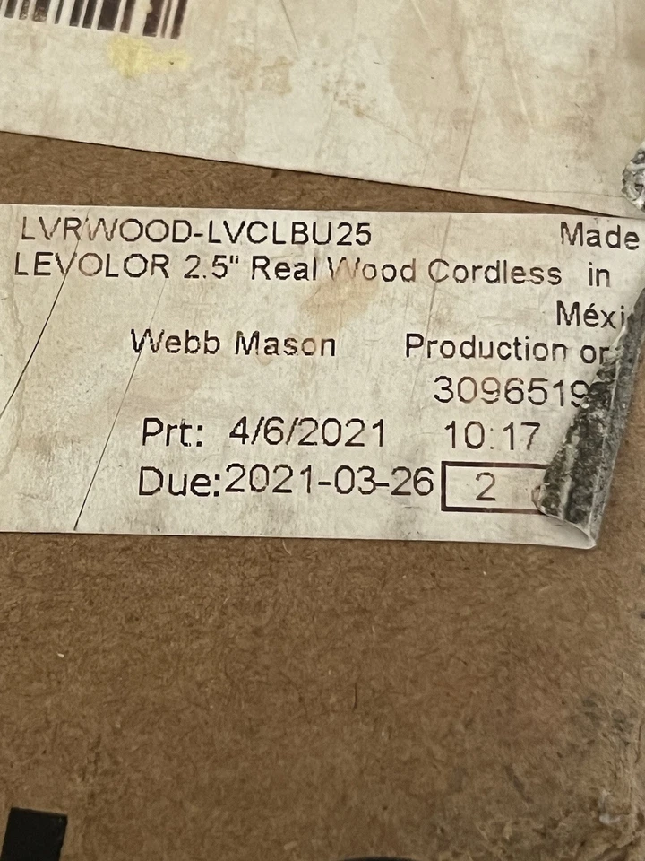 TOTALMENTE NUEVO Levolor Madera Real Blanco 2.5” Persiana de Listones W 33.5”x L 60” Foto 2 de 4