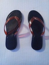 WOMENS FLIP FLOPS.