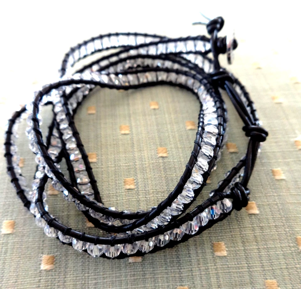 PULSEIRA VICTORIA EMERSON WRAP CONTAS DE CRISTAL PRETO BRANCO BLING 33-35" MUITO BOM ESTADO - Imagem 2 de 4