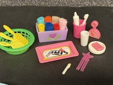 Barbie Möbel Badezimmer Zubehör,Zahnpasta/ Bürste, Gäste Handtücher,
