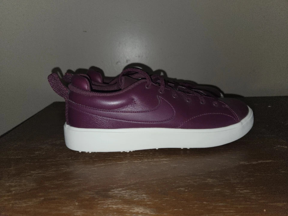 Tênis de golfe Nike Course clássico feminino roxo tamanho 9 sem cravos novo - Imagem 4 de 4