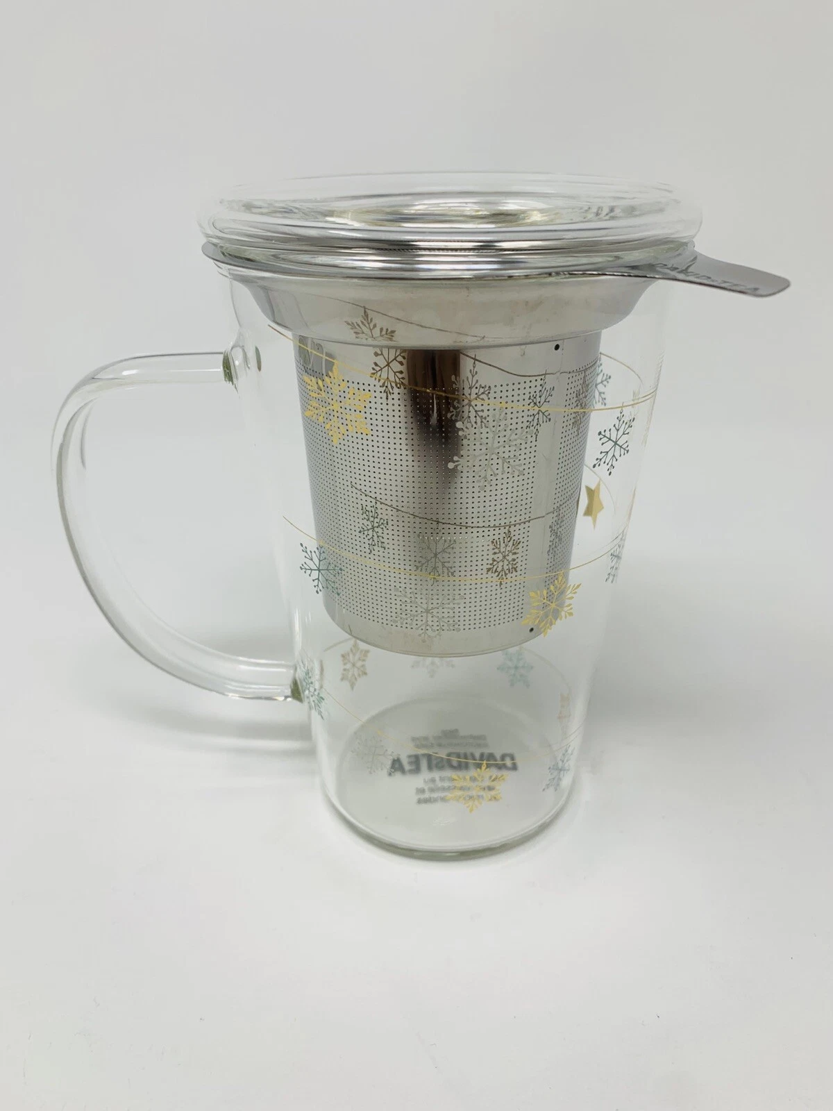 DAVIDS TEA The Perfect Tea Mug 12oz Glass Snowflakes & Garland w/ Infuser & Lid
Opens in a new windo