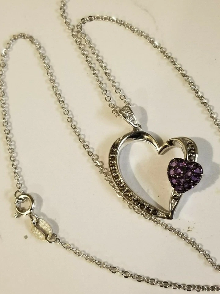 Collar chapado en oro blanco de 14k sobre plata de ley con amatista natural genuina Foto 4 de 4