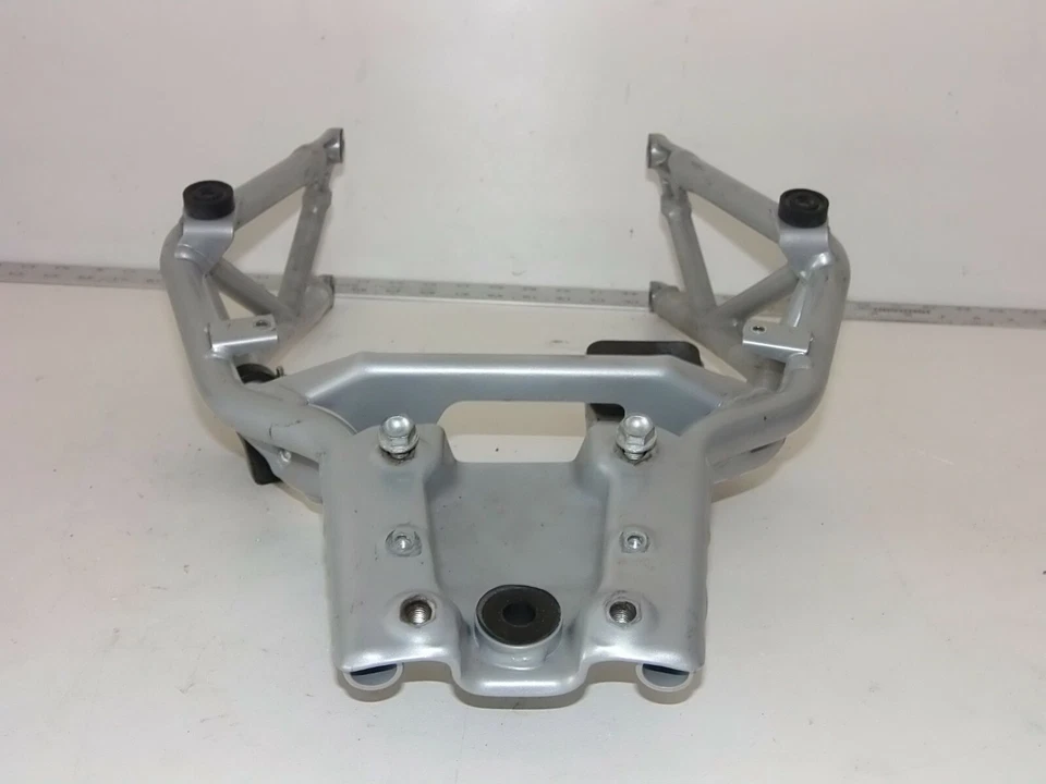 Marco de asiento completo Ducati Hypermotard 796 2010 subchasis plateado Foto 3 de 4