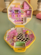 Bluebird Polly Pocket 1990 Hair Salon Vintage - COMPLETE