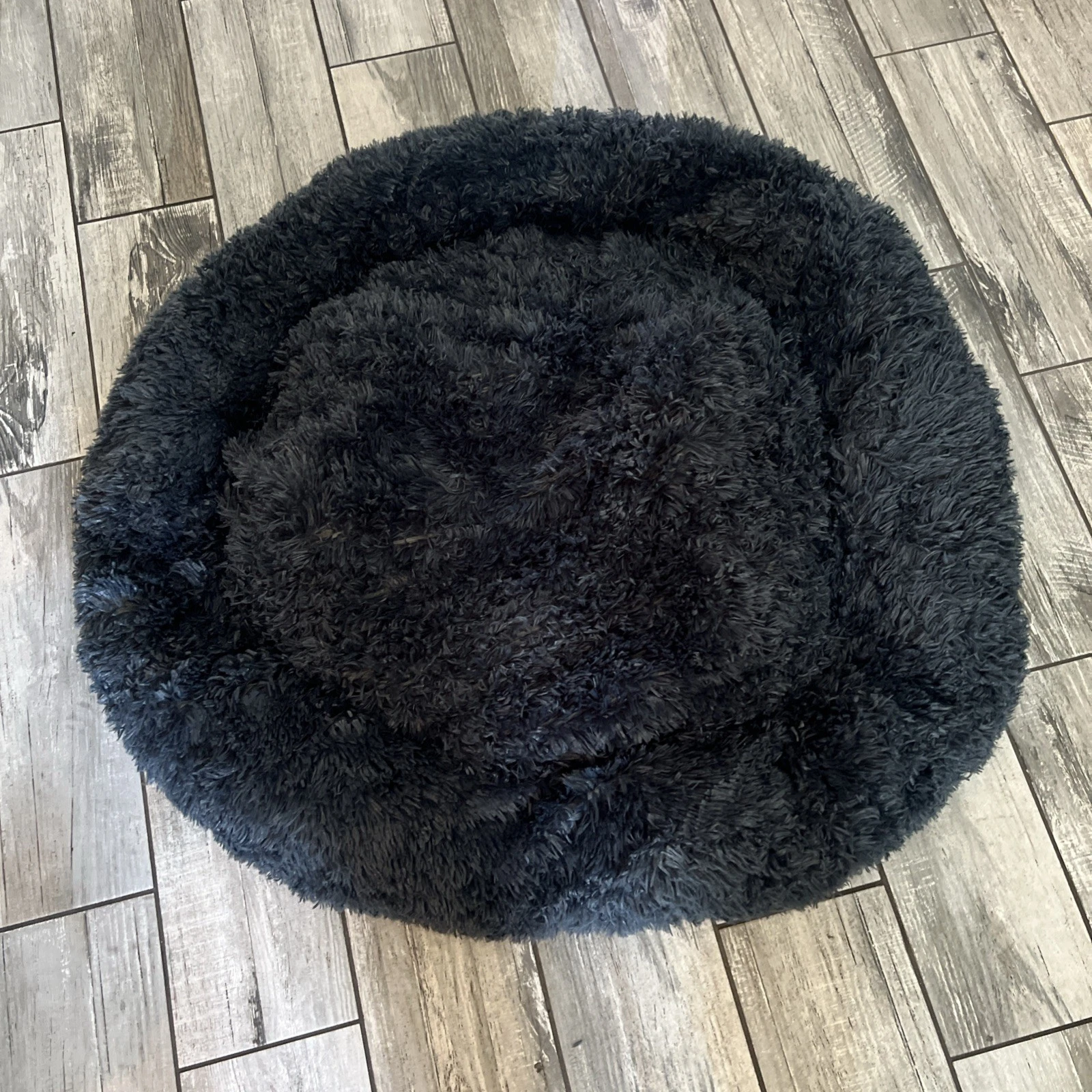 Bodiseint Modern Soft Plush Pet Bed