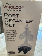 Sch&ouml;ne Vinology Port Dekanter plus 4 Pantoffel Gl&auml;ser Boxed Set ~ unbenutzt.