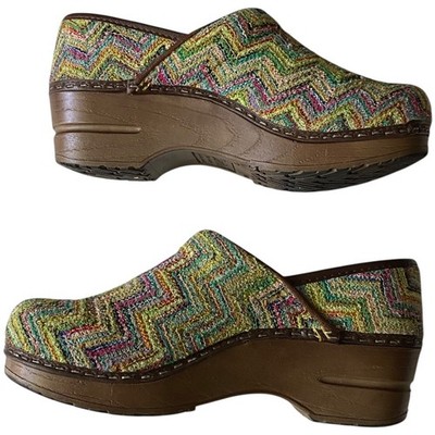  Sanita Clogs Womens Colorful Zig Leather Slip-Ons Size EU 35 US4 Nurse Shoes 