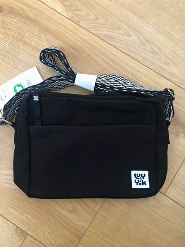 Dara crossbody Black bag with Black & White Woven Strap