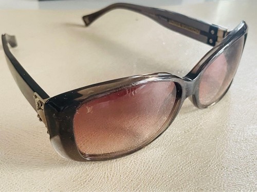 Louis Vuitton Authentic Sunglasses Z0070E Brown Purple Lame LV Logo size 57◻︎13