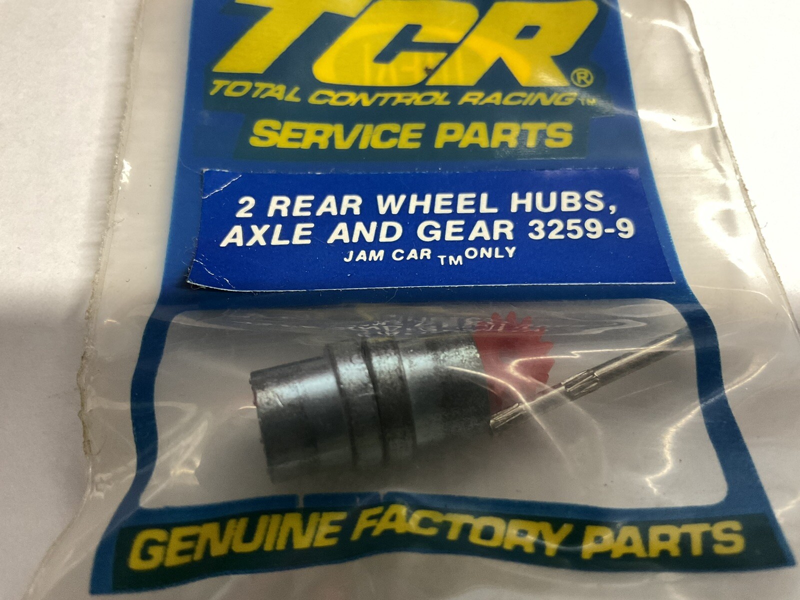 TCR SLOT CAR PARTS 2 REAR WHEEL HUBS, AXLE AND GEAR 32599 NOS eBay