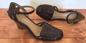 naturalizer mexican wedge