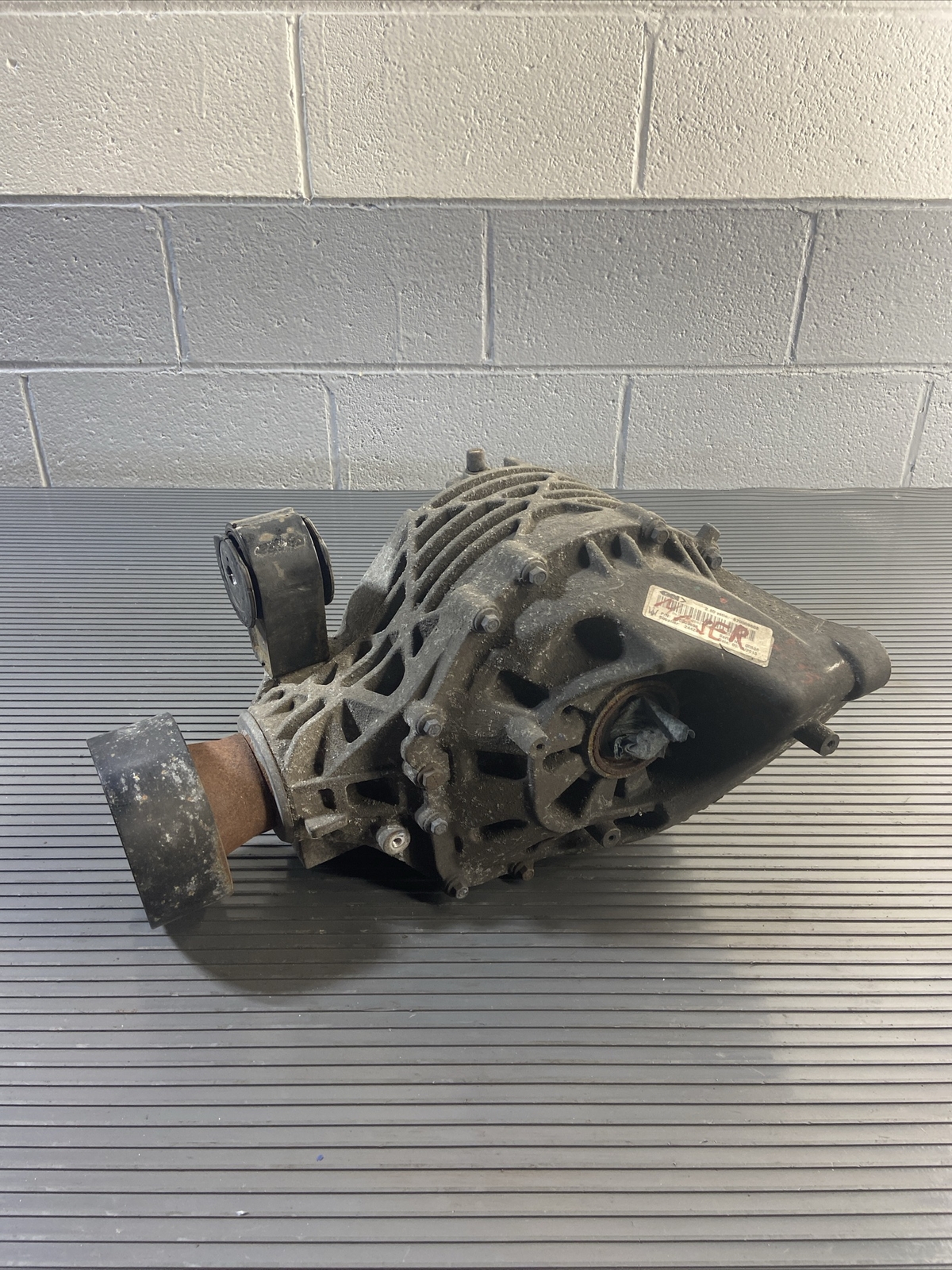 2014-2017 Maserati Ghibli 3.0L Rear Differential Axle Carrier 2.80 Ratio OEM