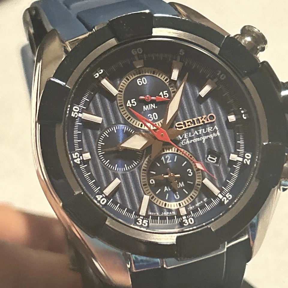 Rare SEIKO Velatura Chronograph Quartz Blue Dial 45mm Sapphire Glass - Image 4 of 4