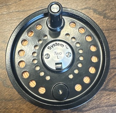 Scientific Anglers System 2L 67 Spare Spool W/Line And Case. Missing Silver Knob