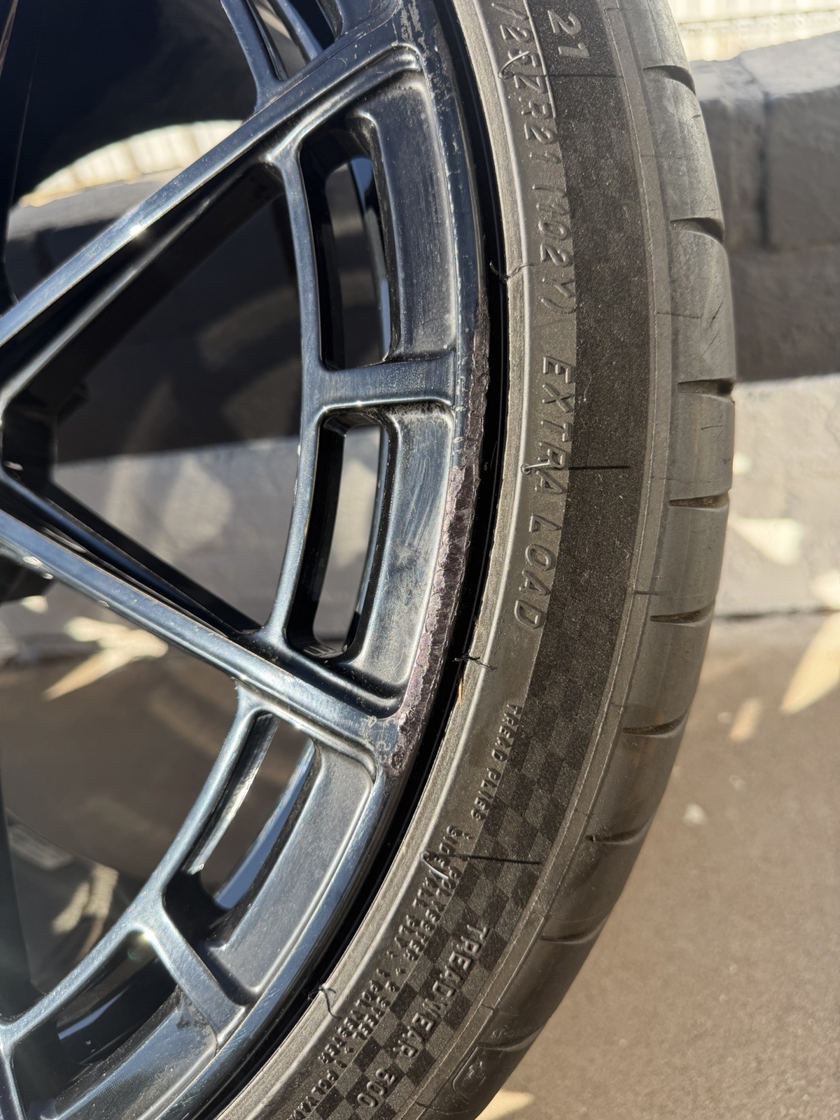 Ferrari 488 GTB 2016 Front Wheel