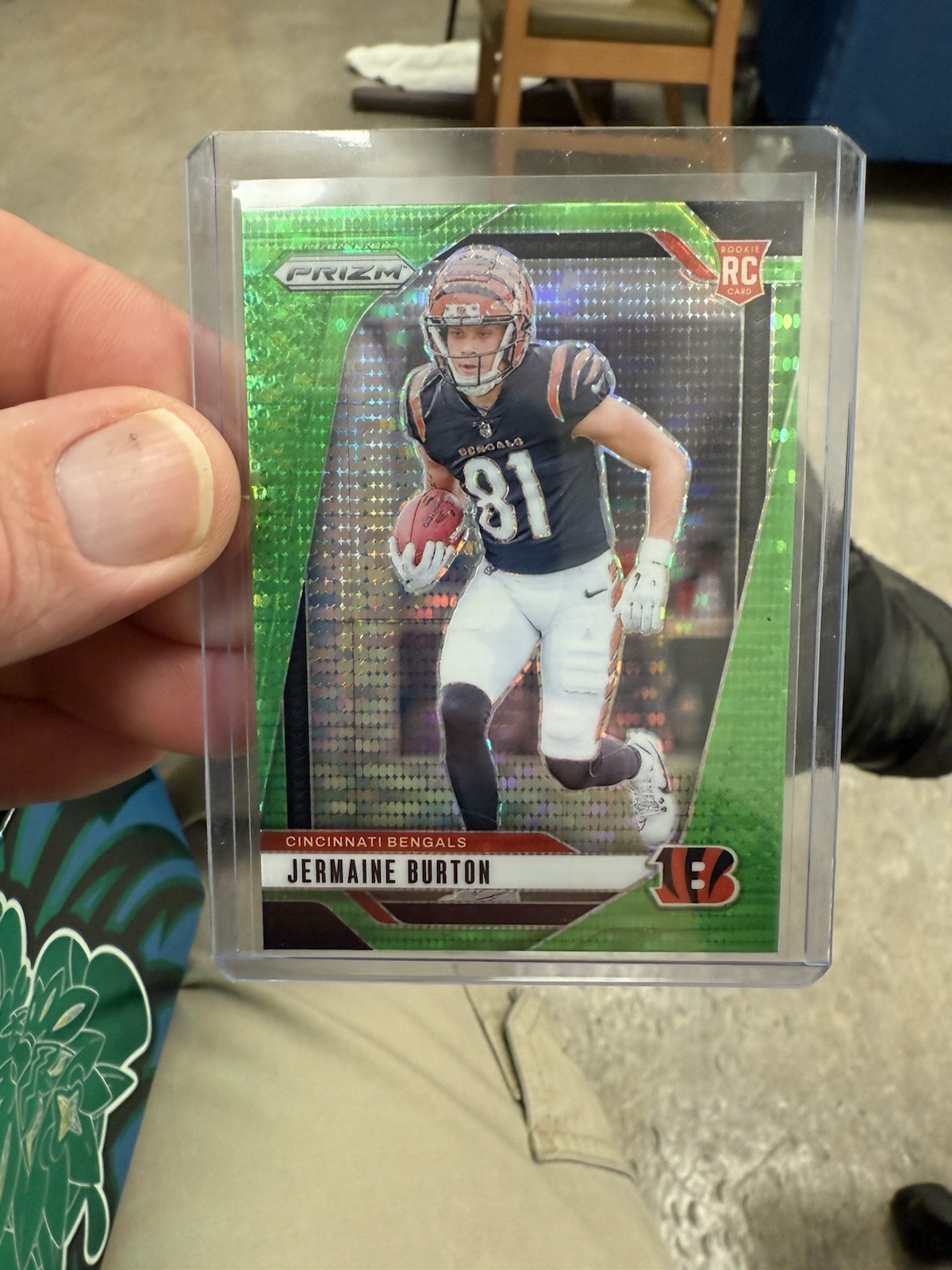 2024 Panini Prizm Jermaine Burton (RC) #350 Cincinnati Bengals Neon Green Pulsar