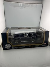 Road Tough Shelby Cobra 427s/C (1964) 1:18 Scale Metallic Blue MIB Diecast Open