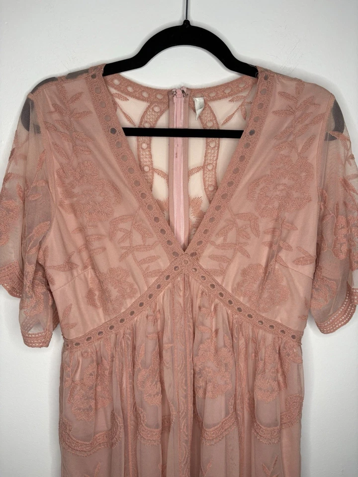 Vestido maxi de renda rosa blush maternidade XL rosa romântico etéreo feminino - Imagem 2 de 4