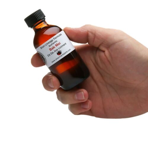 Bak Mei Dit Da Jow Liniment- 2 oz - Picture 3 of 3