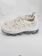 NIKE 924453-100 WHITE VAPORMAX PLUS MENS SNEAKER SIZE US 9