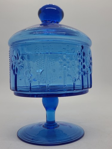 Antique Cobalt Blue Embossed Glass Footed Pedestal Lidded Candy Dish with Cover - Picture 8 of 15